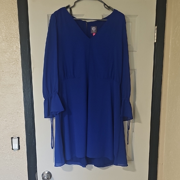 Vince Camuto Dresses & Skirts - Vince Camuto Royal Blue Cocktail Dress